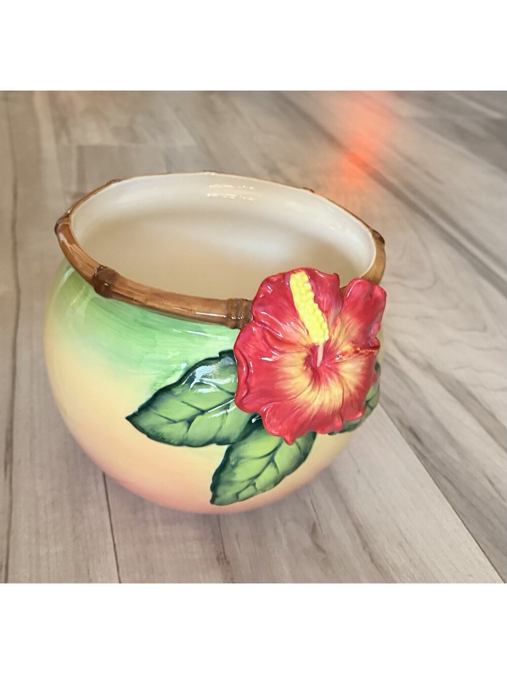 Burton + Burton Fib Hibiscus Tropical Floral Flower Pot Vase New Without Box